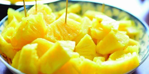 Der Nährwert und die Wirksamkeit von Ananas